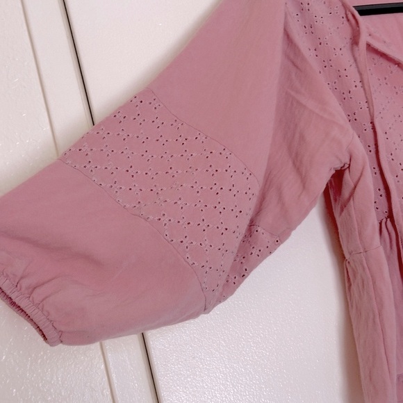 Z Supply Celeste Mauve Eyelet Blouse Cottagecore Coastal Bohemian - Picture 6 of 9